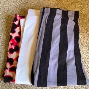 *FREE PAIR OF LEGGINGS w PURCHASE* Leggings